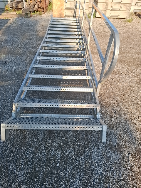 MAUDERER AUSSENTREPPE 15 STUFEN