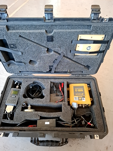 TOPCON BASIS MR-2