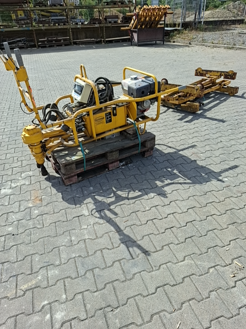 STUMEC-GEISMAR DK SCHRAUBMASCHINE T 2002