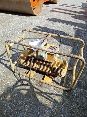WACKER NEUSON FREQUENZ-SPANNUNGSWANDLER FU 4/200SW