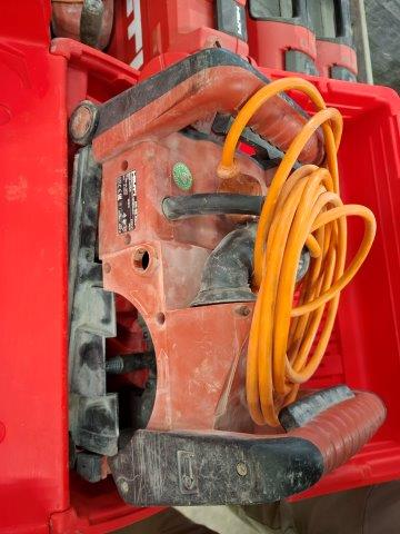 HILTI MAUERNUTFRÄSE DC SE20