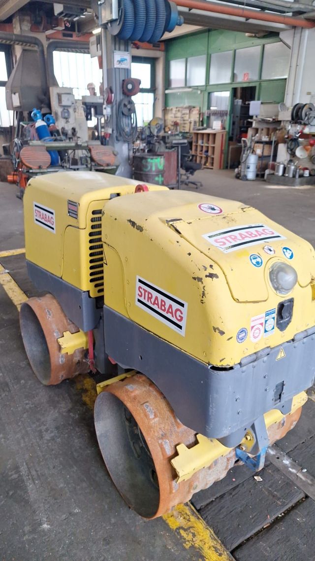 WACKER NEUSON GRABENWALZE RT 82SC