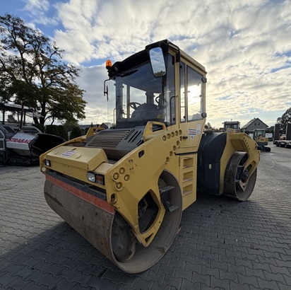 BOMAG BW 203AD-4